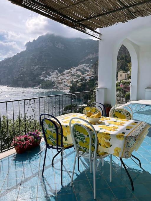 Casa Intiso - Two Double Bedroom Apartment Positano Exterior foto